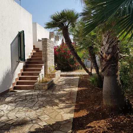 Villetta Ferienhaus Torre Suda